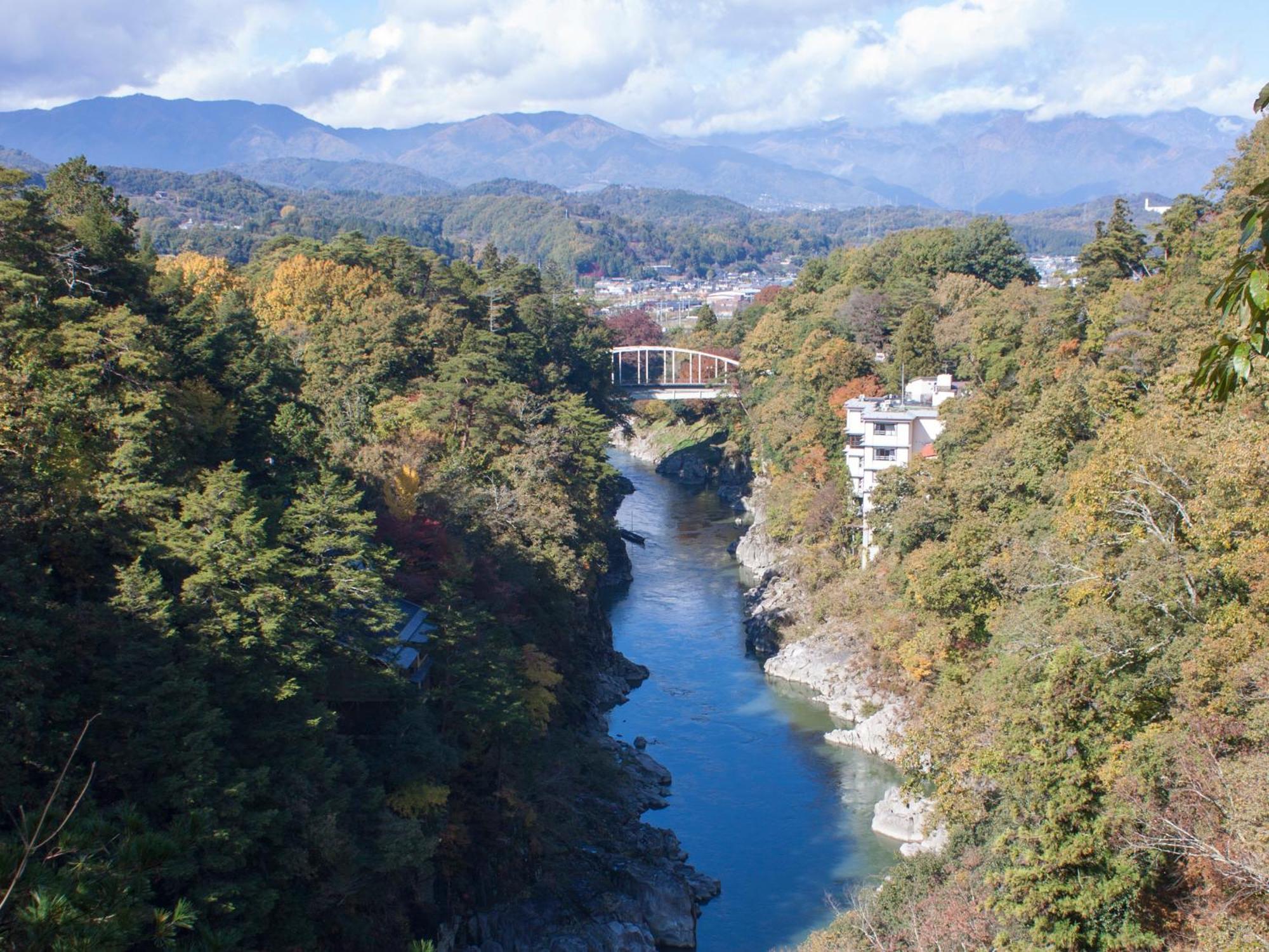 Yoshinotei Hotel Iida Bagian luar foto
