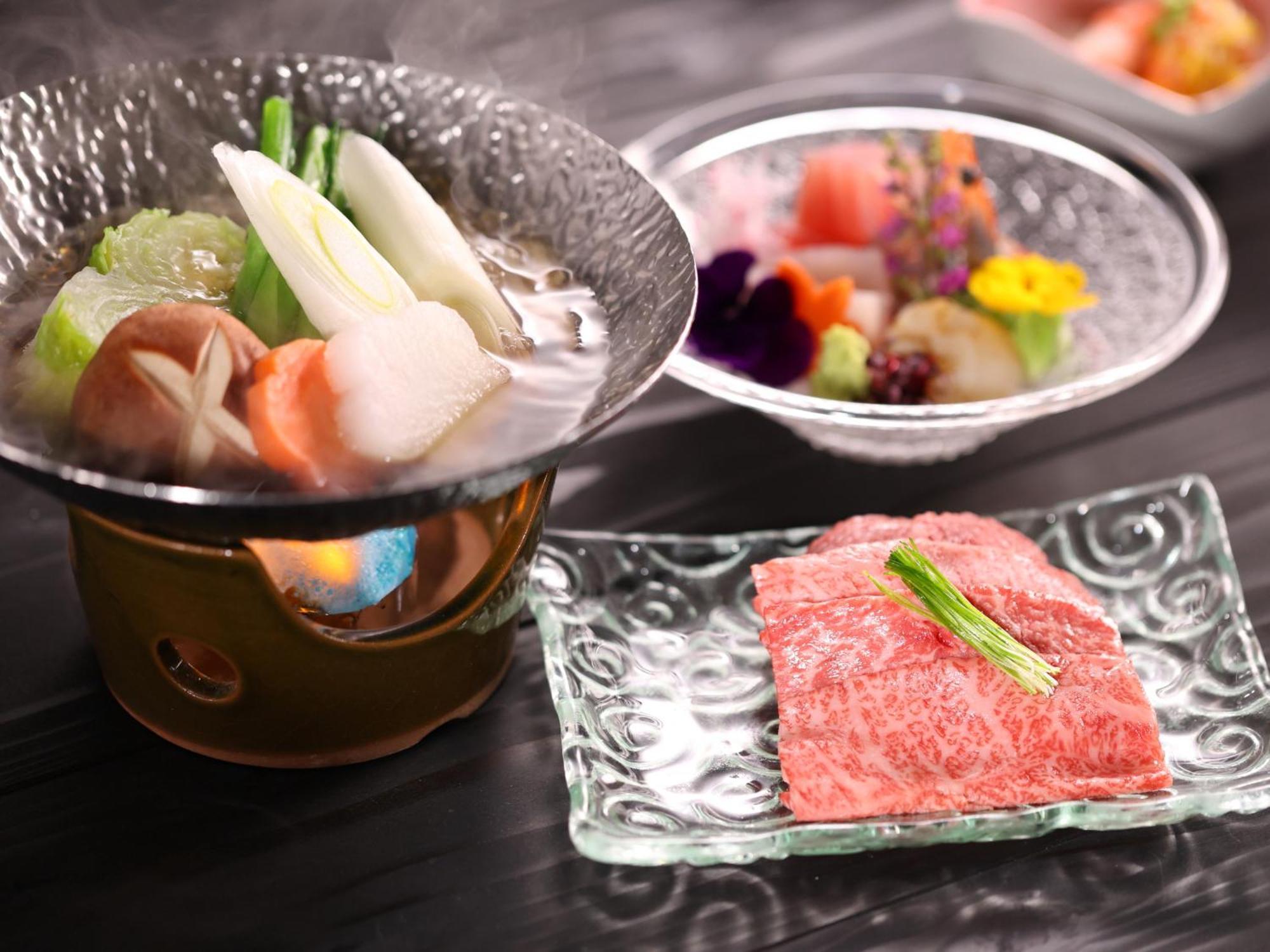 Yoshinotei Hotel Iida Bagian luar foto