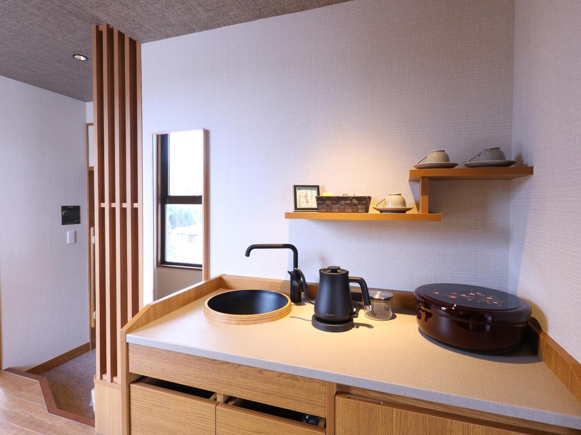 Yoshinotei Hotel Iida Bagian luar foto